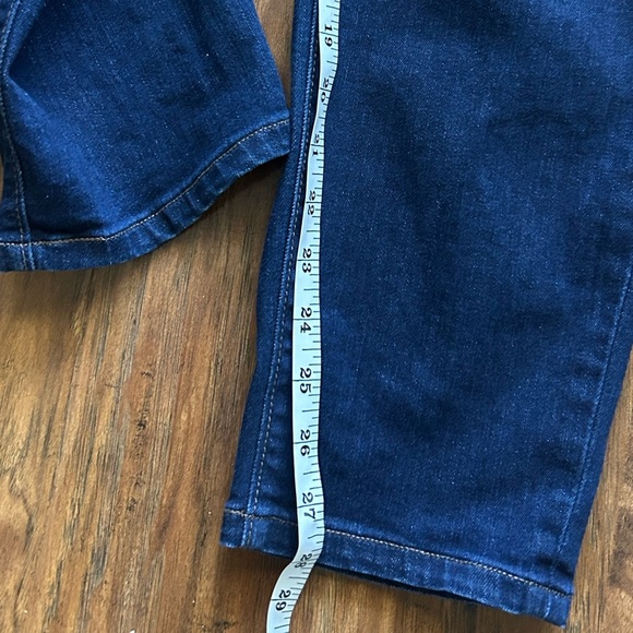 Ann Taylor Loft Curvy Skinny Dark Denim Women’s  size 12 - Picture 12 of 13